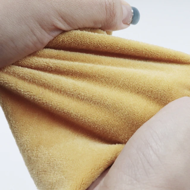 ผ้ากำมะหยี่ Velour(เหลือง)