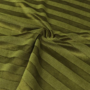 ผ้ากำมะหยี่ ร่องใหญ่(เขียวขี้ม้า) - primary