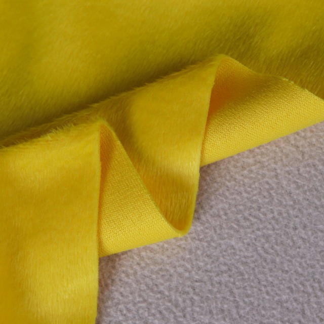 ผ้าขนแมว (เหลืองทวิตตีิ้)