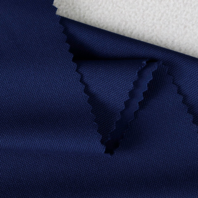 ผ้าจุติ warpknit รูเล็ก(กรมท่า)