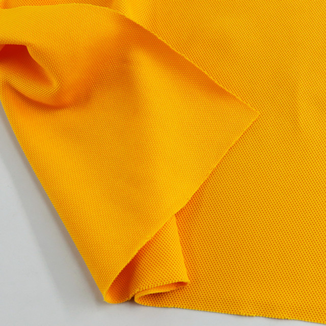 ผ้าจุติไมโครเนื้อละเอียด(เหลืองทอง)