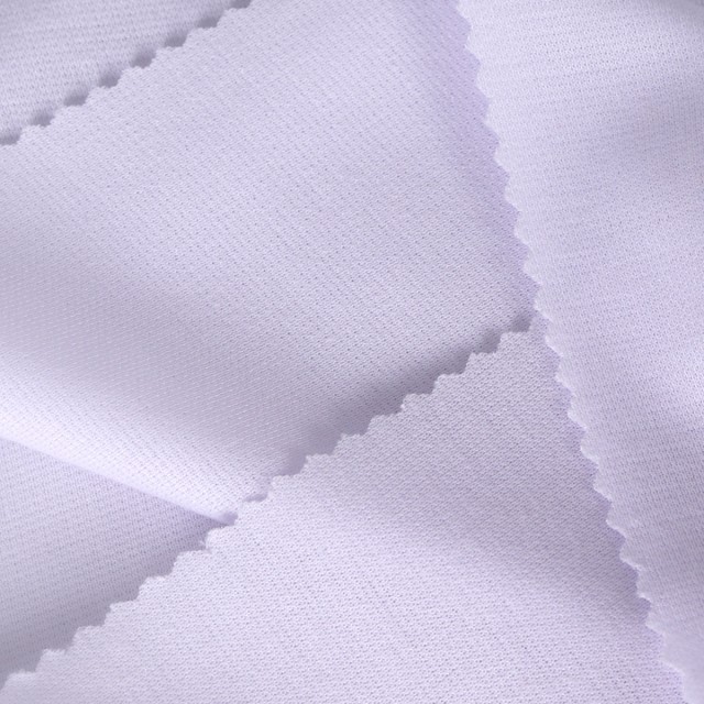 ผ้าปีกาแดง(ขาว)