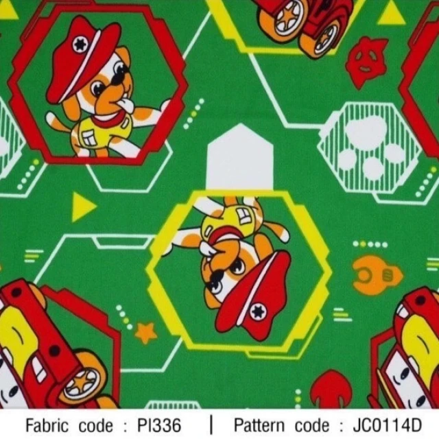 ผ้าพิมพ์ Dog and Car(เขียว)