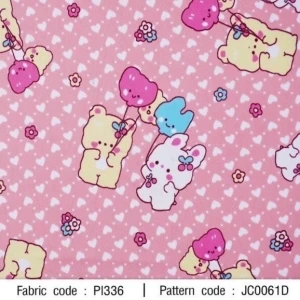 ผ้าพิมพ์ Rabbit In Love(ชมพู) - primary