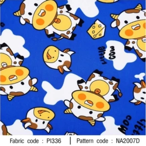 ผ้าพิมพ์Little Cow(น้ำเงิน) - primary