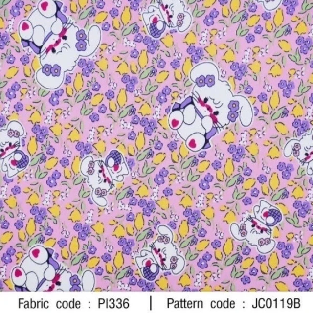 ผ้าพิมพ์กระต่ายในทุ่งดอกไม้(ชมพู)