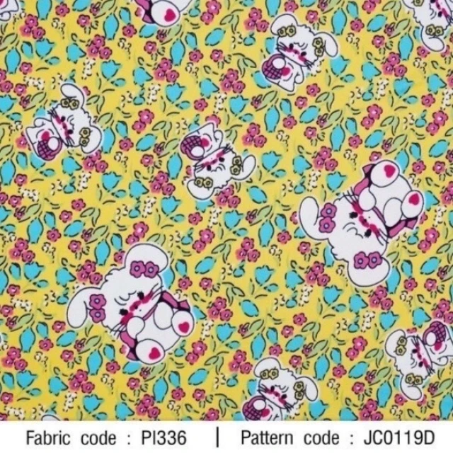 ผ้าพิมพ์กระต่ายในทุ่งดอกไม้(เหลือง)