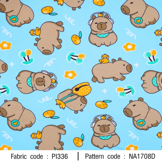 ผ้าพิมพ์คาปิบาร่าในสวนดอกไม้(ฟ้า)