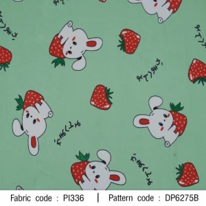 ผ้าพิมพ์ต่ายสตอเบอรี่(เขียว) - primary