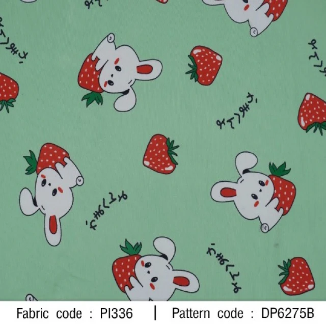 ผ้าพิมพ์ต่ายสตอเบอรี่(เขียว)