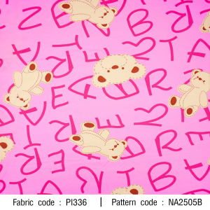 ผ้าพิมพ์หมีขีดอักษร(ชมพู) - primary