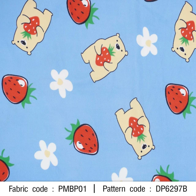 ผ้าพิมพ์หมีสตอเบอรี่(ฟ้า)