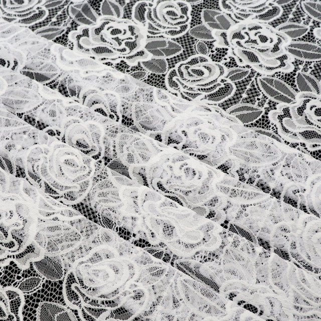 ผ้าลูกไม้(กุหลาบไฮโซ)