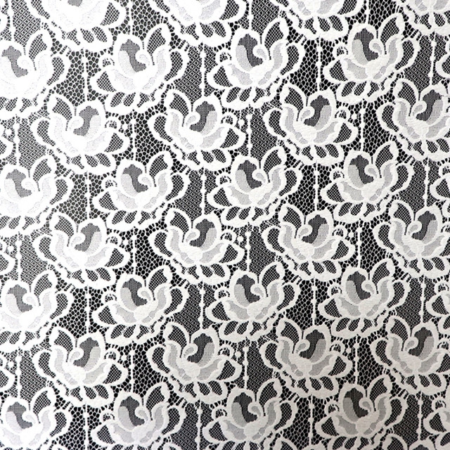 ผ้าลูกไม้ (ชบาบาน)