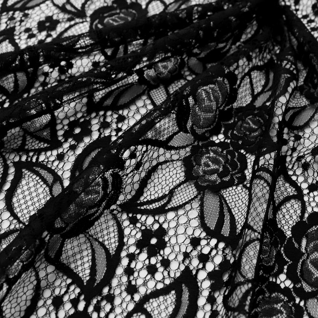 ผ้าลูกไม้(ช่อกุหลาบ)