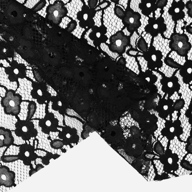 ผ้าลูกไม้(ดอกโป๊ยเซียนดำ)