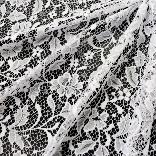 ผ้าลูกไม้(ดอกไม้ฝรั่งเศษ)