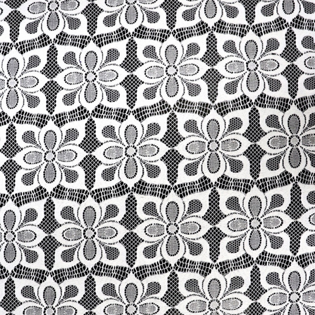 ผ้าลูกไม้(ดอกไม้เหลี่ยม)