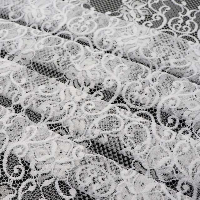 ผ้าลูกไม้(ลายเชิงดอก)