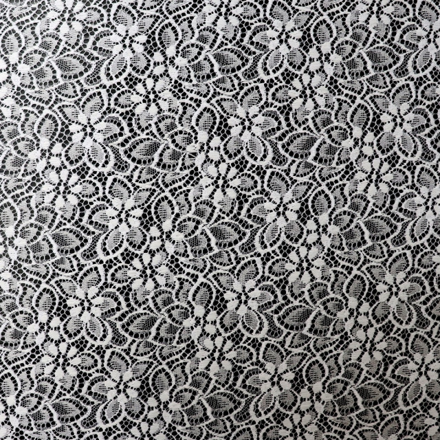 ผ้าลูกไม้(สวนชบาบาน)