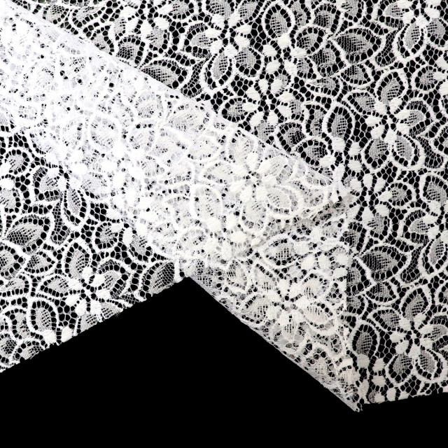 ผ้าลูกไม้(สวนชบาบาน)