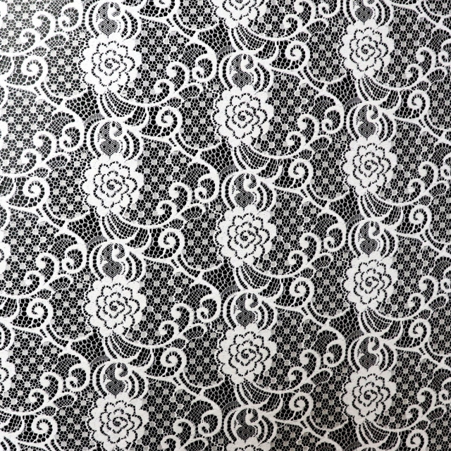 ผ้าลูกไม้(โบตั๋นบาน)