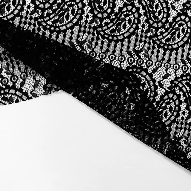 ผ้าลูกไม้ดำ(ลูกน้ำโบฮีเมียน)