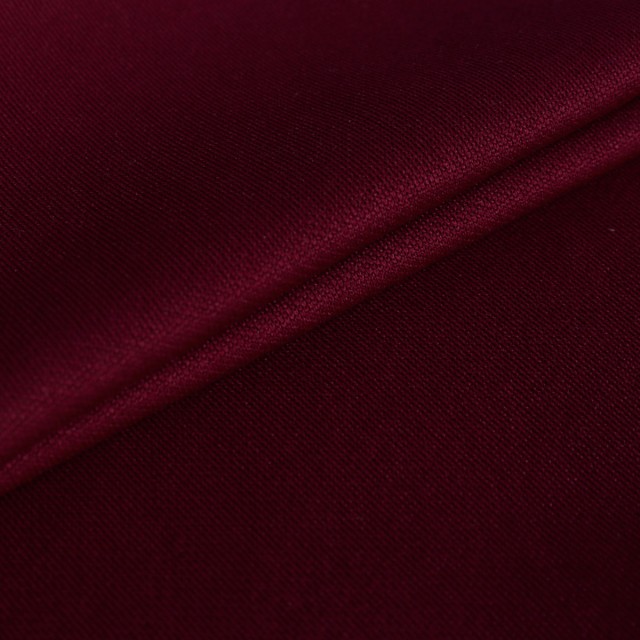 ผ้าวอร์มเทียมบาง(เลือดหมู)