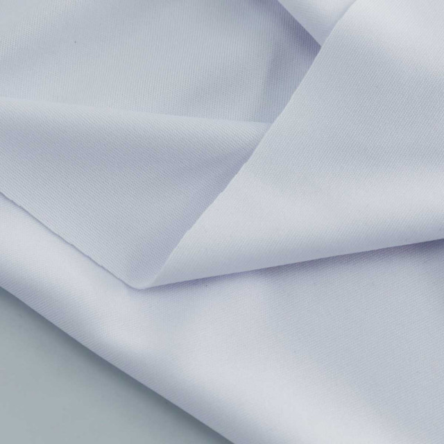 ผ้าสะท้อนน้ำ (ขาวจั้ว)