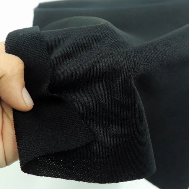ผ้าเกล็ดปลา 225gsm.(ดำ)